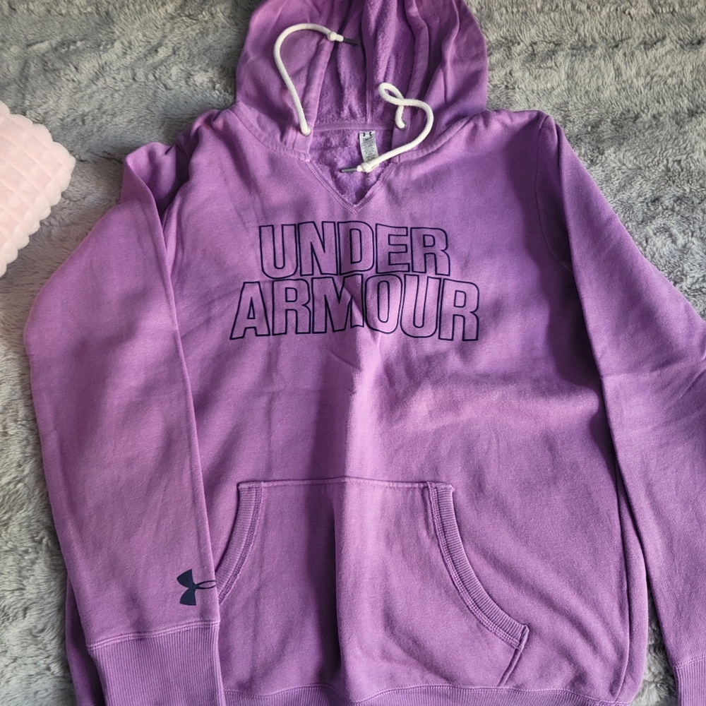 Small Purple Under Armour hoodie